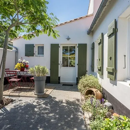 Feriehus Maison Charmante Avec Wifi Pres Des Plages Et Pistes Cyclables - Fr-1-835-9 Le Bois-Plage-en-Ré