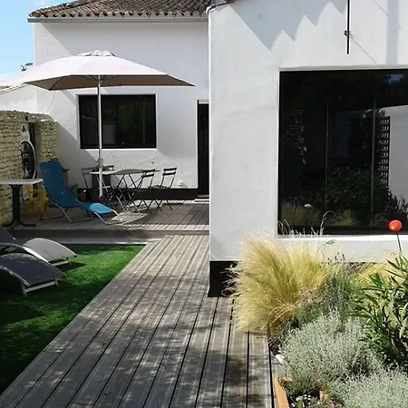 Maison Charmante Avec Wifi Pres Des Plages Et Pistes Cyclables - Fr-1-835-9 Feriehus Le Bois-Plage-en-Ré