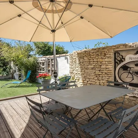 Holiday home Maison Charmante Avec Wifi Pres Des Plages Et Pistes Cyclables - Fr-1-835-9