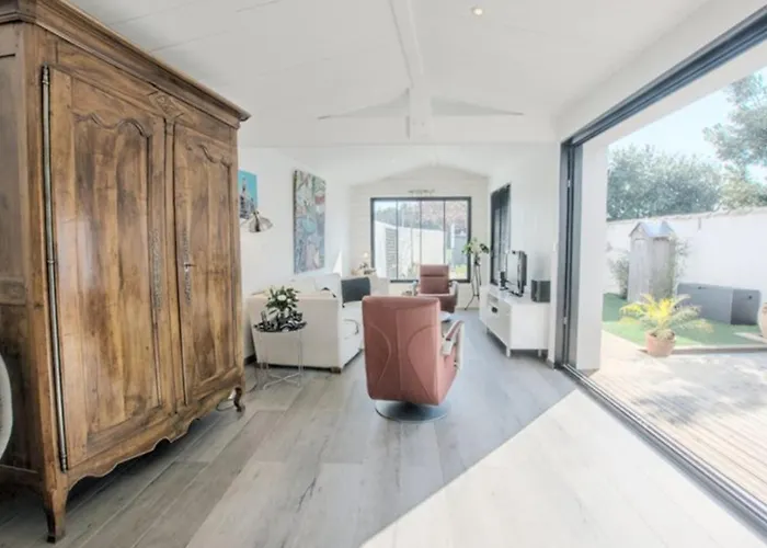 Maison Charmante Avec Wifi Pres Des Plages Et Pistes Cyclables - Fr-1-835-9 Ferienhaus